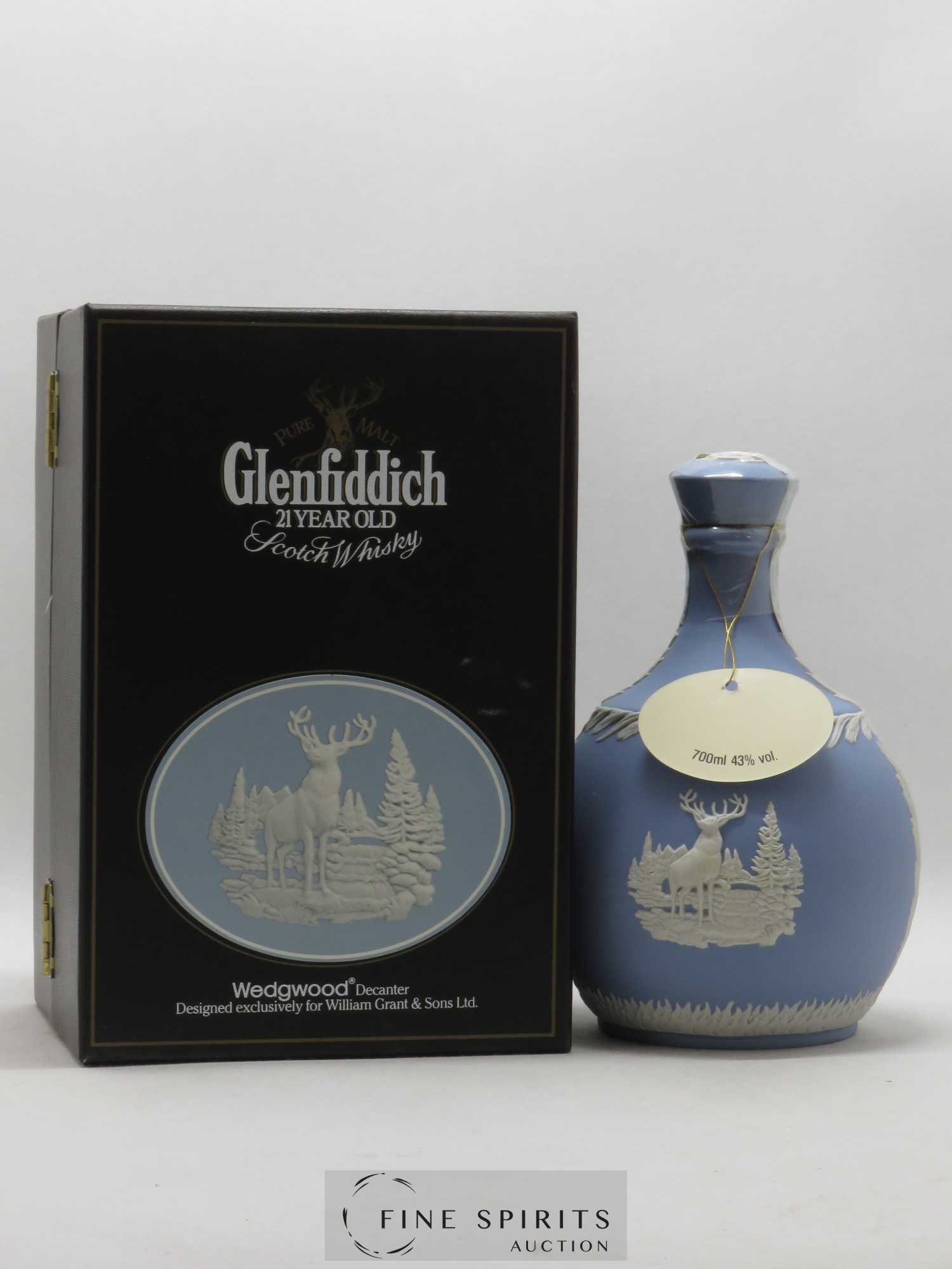 Buy Glenfiddich 21 years Of. Wedgwood Decanter Limited Edition Pure Malt  Scotch Whisky (lot: B2176825-3040)